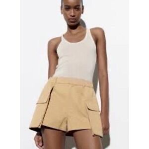 ZARA‎ Women Beige Cargo Skirt Shorts Utility Style Size M